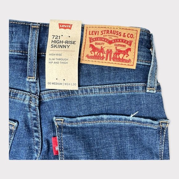 24x30 Levis Jeans Women's 00 721 High Rise Skinny Distressed Dark Blue Denim New - Picture 8 of 11
